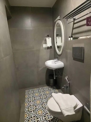 Bathroom 2, Fabhotel Casa Bharat, North Goa