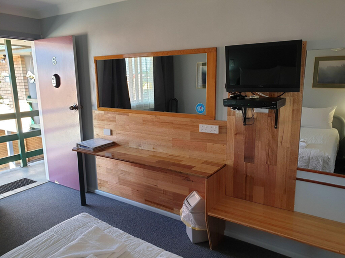 Public Area, Civic Motel, Clarence Valley- Grafton