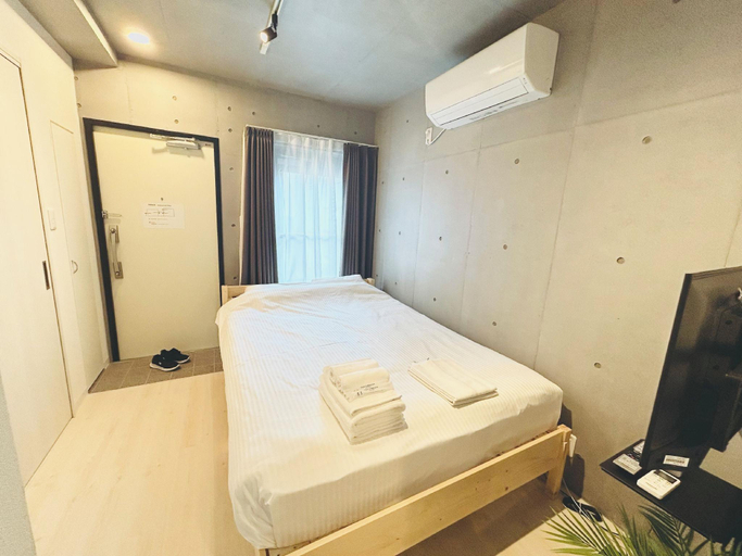 Bedroom, 【新築マンション！】駅徒歩5分！上級家具家電付きリゾート感覚。暮らすように泊まるホテル！, Ōta