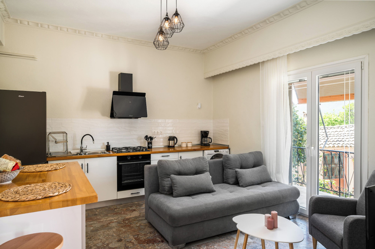 Living area 2, Stavros Two-Bedroom House by Konnect, Ionian Islands