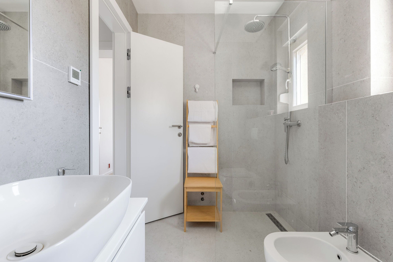 Bathroom 2, Villa Serenity Pag Sv. Marko, Pag
