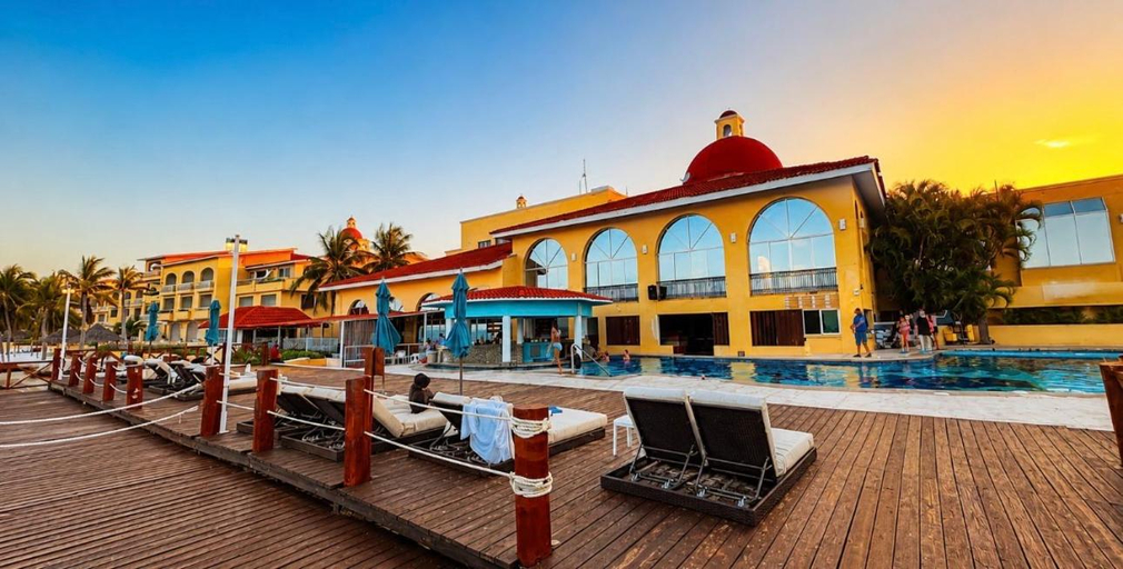 Exterior & Views 1, Caribbean apartment, Isla Mujeres