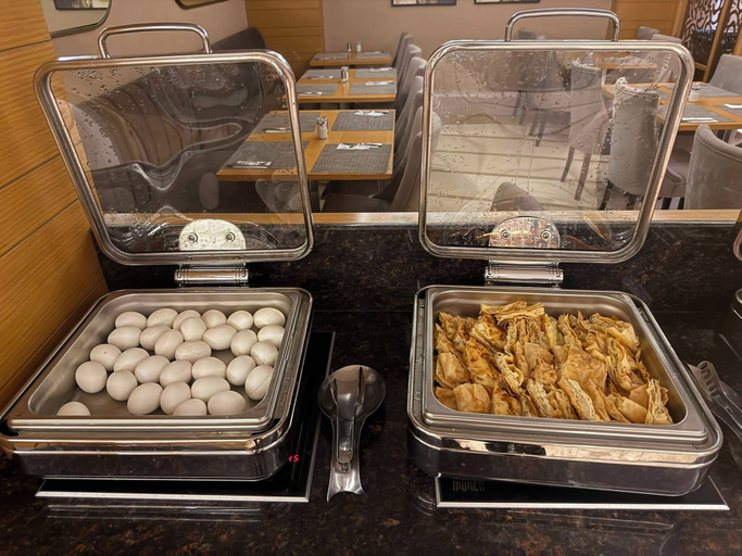 Food & Drinks 5, Mirilayon Hotel, Fatih