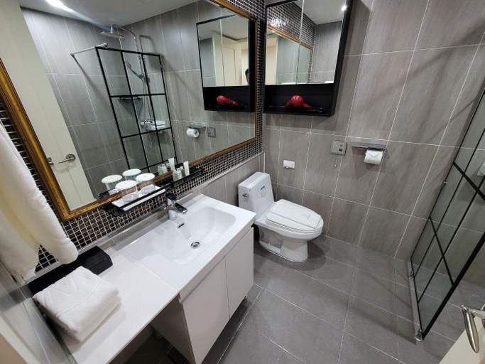 Bathroom 5, W Residence Hotel Centumcity, Haeundae