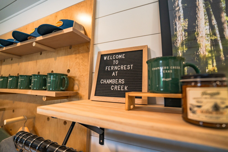 Gift shop 3, Ferncrest Chambers Creek, Johnson