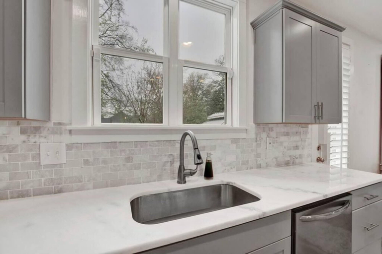 Room 4, Prime Location Walk to Liberty Stadium, Shelby