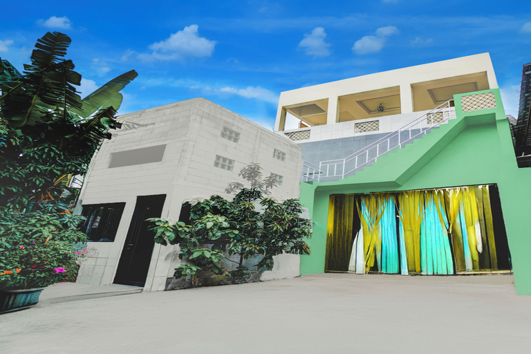 Front of property 2, OYO 94778 Seven Residence, Bekasi