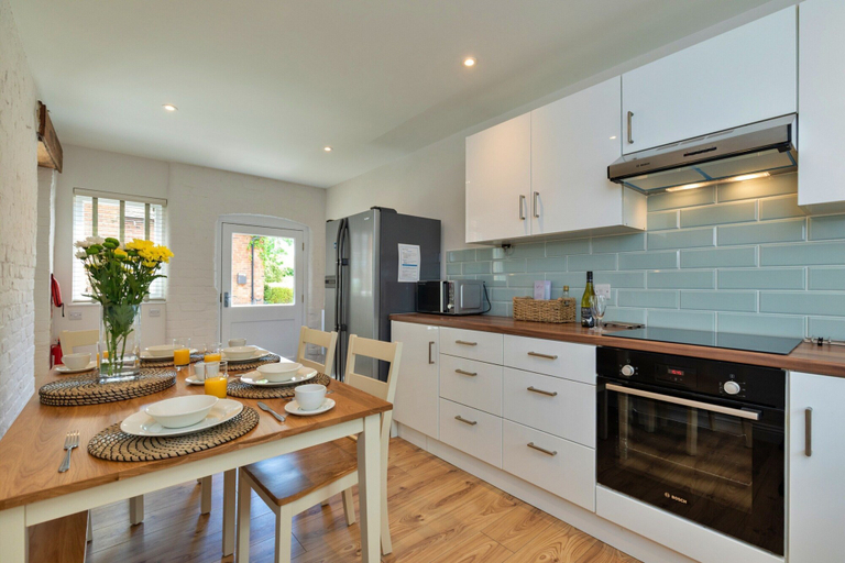 Private kitchen, Scenic Snowdonia Coastal Cabin, Derbyshire