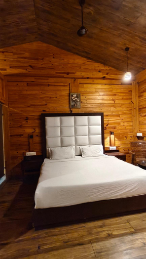 Bedroom 2, Eden Resort By Live Inn Hotels, Garhwal