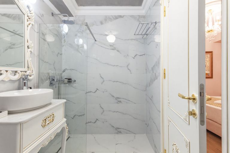 Bathroom 5, Via Villa Iliotti, South Aegean