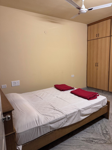 Room 4, Pravaha Hostel, Bangalore
