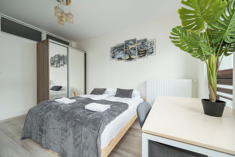 Room 2, RentPlanet - Jana Kazimierza, Warsaw