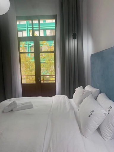 Bedroom 4, The Maroon Bottle Hotel, Central Macedonia