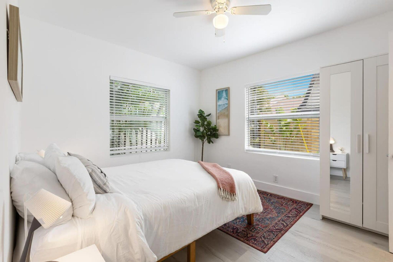 4, Charming 2 Bedroom Apartment in Victoria Park, Broward