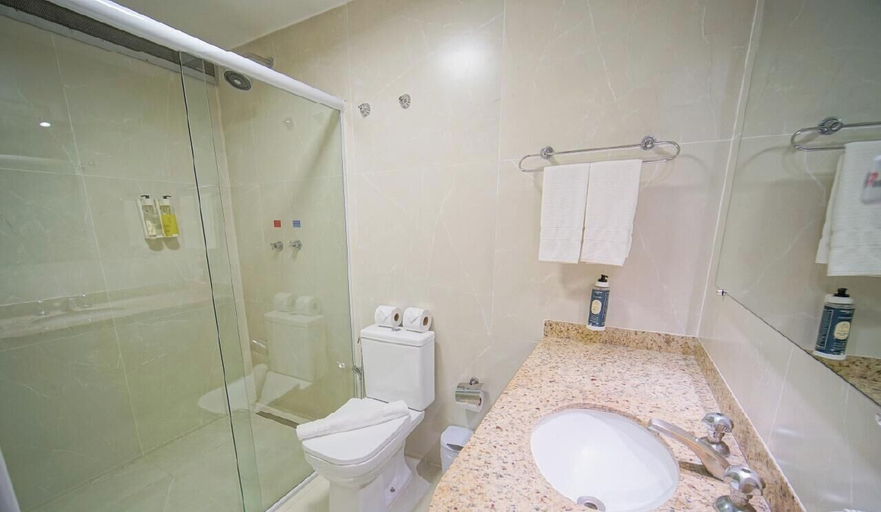 Bathroom 4, Itapura Eco Resort , Atibaia
