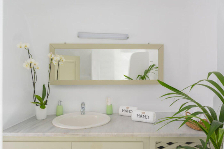 Bathroom 3, Stunning Santorini Villa 1 Bedroom Villa Supreme Private Heated Plunge Pool, South Aegean