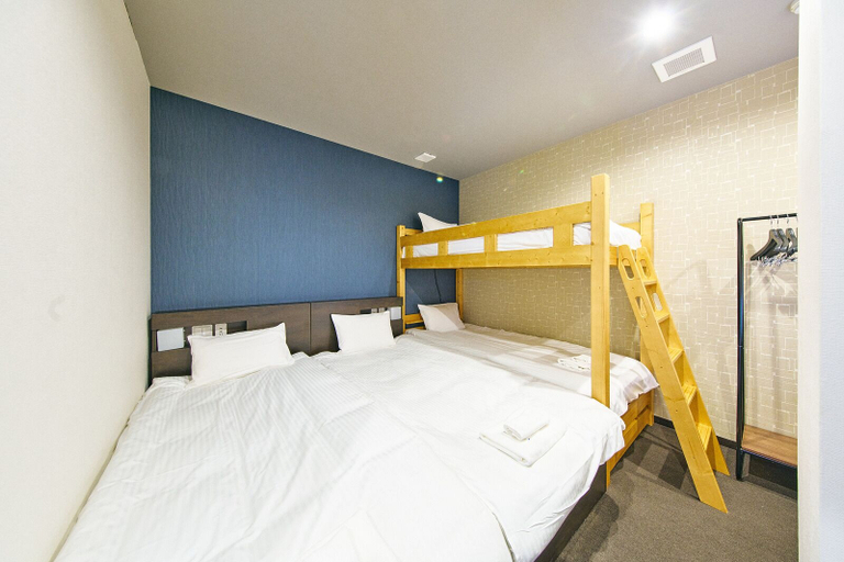 Bedroom 2, &AND HOSTEL NAMBA SOUTH, Osaka