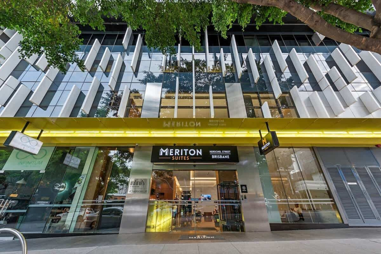 Interior 2, Skyhigh Executive! ~ 2bed/2bath/1car/views ~ CBD, Brisbane