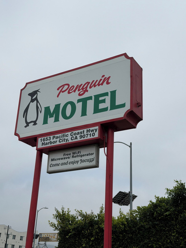Miscellaneous, Penguin Motel, Los Angeles