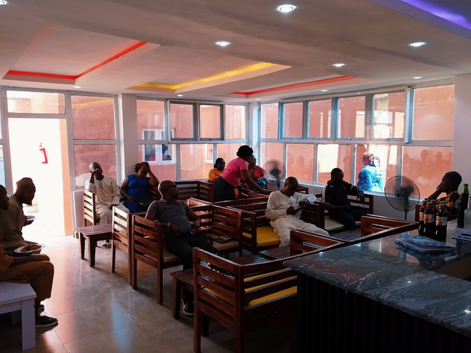 Lobby 5, Plus 234 Hotels and Suites, Egbeda