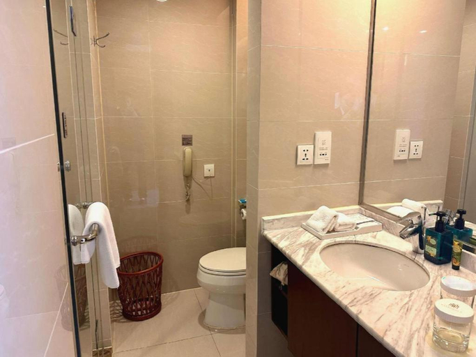 Bathroom 3, Jinjiang Metropolo Shanghai Minhang, Shanghai