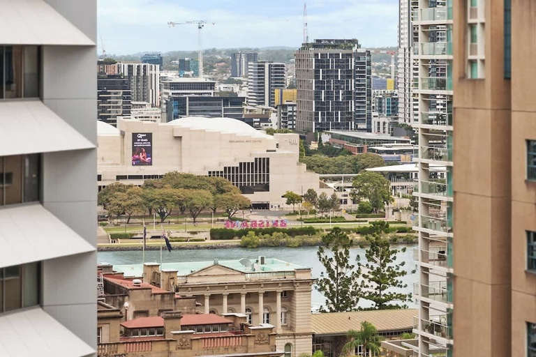 Interior 4, Heart of the CBD ~ 1bed/1bath/balcony/free Parking, Brisbane