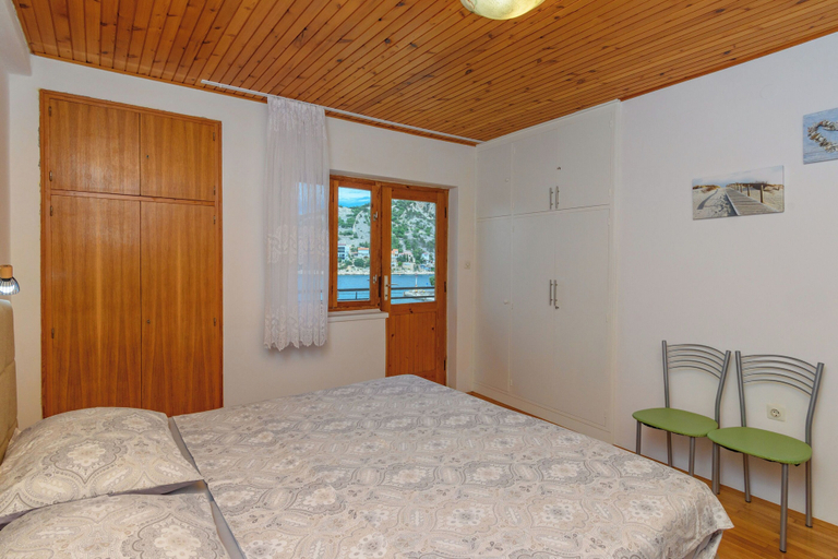 Room 3, Apartments Steps From the Sea, Senj