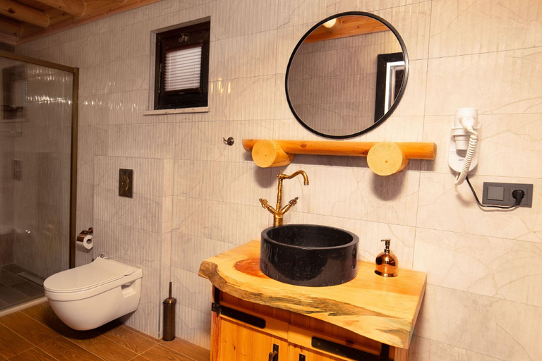 Bathroom, Mukha Ormanlı, Erdek