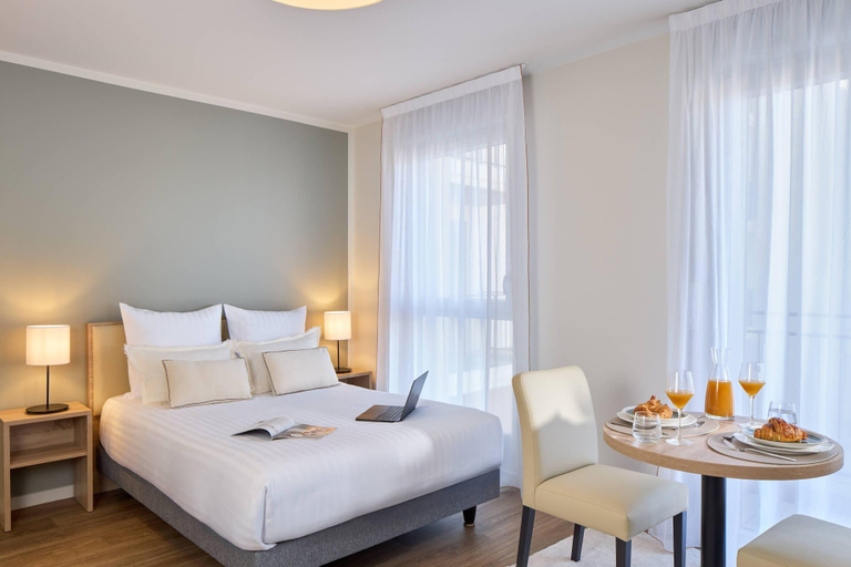 Bedroom 4, Quality Aparthotel Nancy Centre, Meurthe-et-Moselle