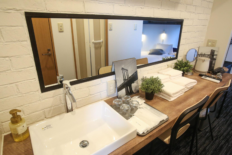 Bathroom, TABIGOYA LIFE&TRIP HAKATA EAST, Fukuoka