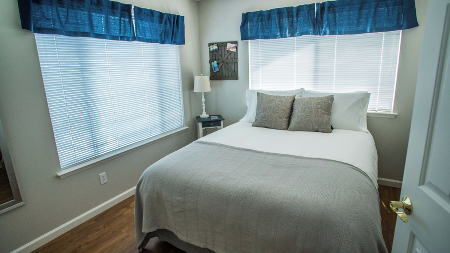 Interior 3, Vintage Paso by Avantstay Firepit + Garden + BBQ Walk to Downtown Paso, San Luis Obispo