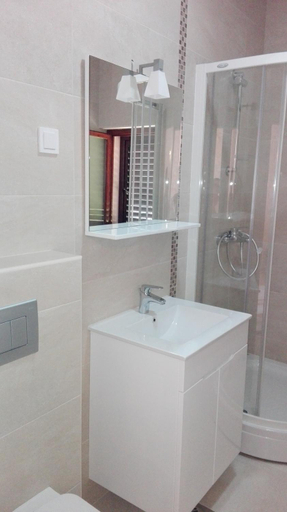 Bathroom 3, Apartments Mare