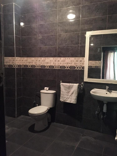 Bathroom 3, Hotel Boustane, Casablanca