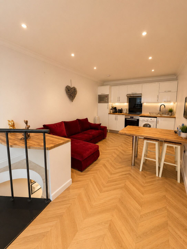 Living area 2, Hyde Park Premium Duplex Apartment, London