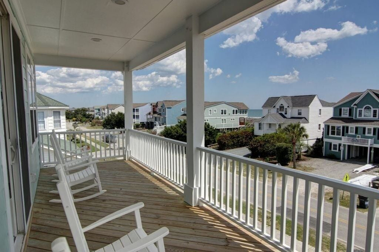 Property grounds 4, Welcome  4 Bedroom Home by RedAwning, Brunswick