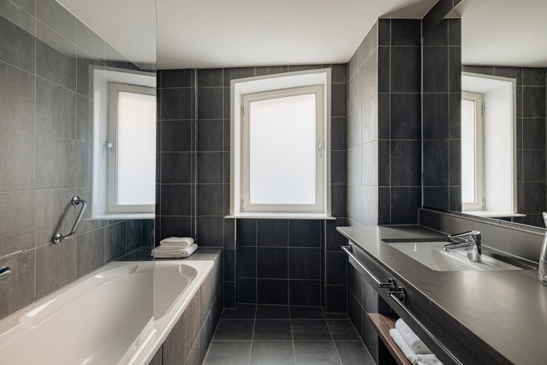 Bathroom 3, NYX Hotel Amsterdam Rembrandt Square, Amsterdam