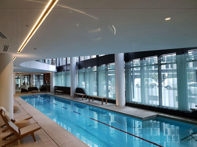 Sport & Beauty 2, Melbourne Lifestyle Apartments - Best Views on Collins, Melbourne