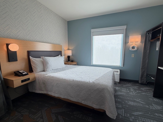 Bedroom 3, Home2 Suites by Hilton El Paso Airport, TX, El Paso