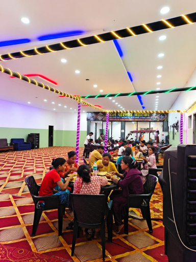 Food & Drinks 4, Hotel Parinay Vatika, Deoghar
