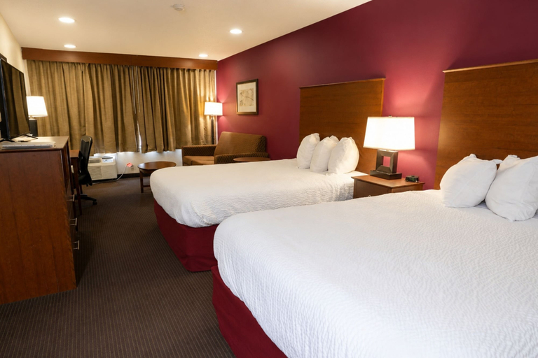 Bedroom 3, Coratel Inn & Suites by Jasper Black River Falls, Jackson
