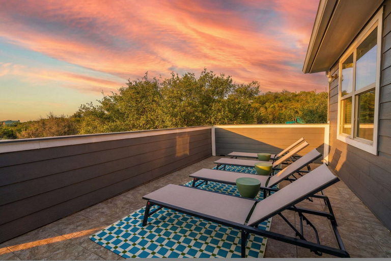 Room 4, Austin Compound Pickleball Pool Sauna, Hays