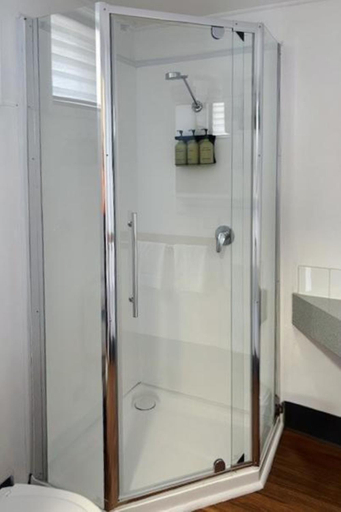 Bathroom 4, BIG4 Tasman Holiday Parks - Warrnambool, Warrnambool