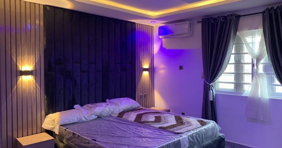 Room 2, Plus 234 Hotels and Suites, Egbeda