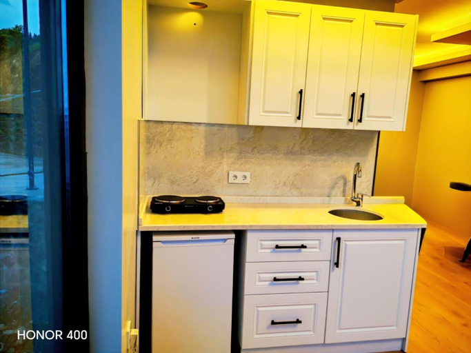 Kitchen 4, Kalmuk Nature Resort & Villas, Merkez