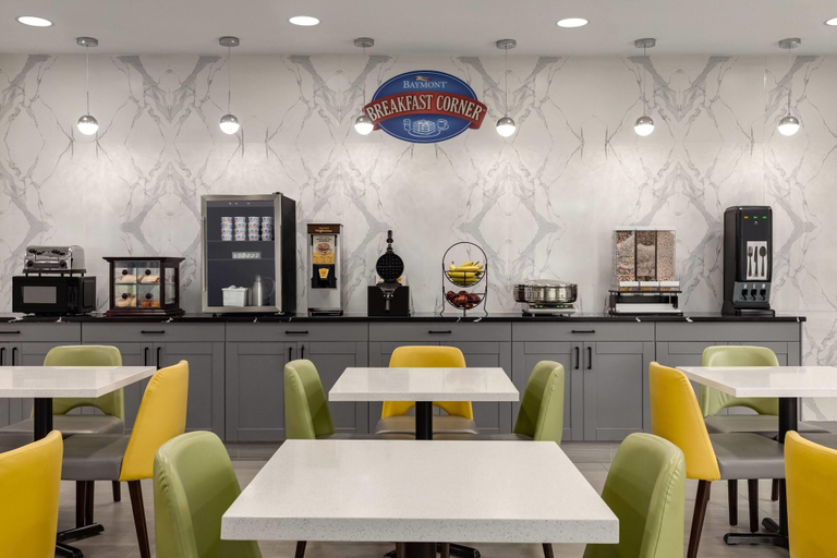 Food & Drinks 5, Baymont by Wyndham La Grange KY Southeast, Oldham