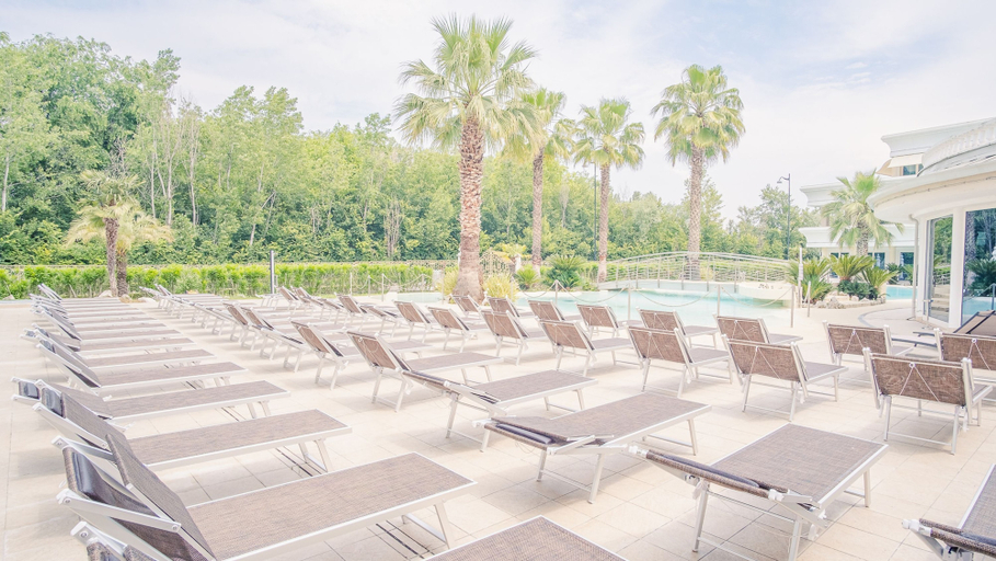 Room 4, 222 Relais du Lac Village - Italian Homing, Brescia
