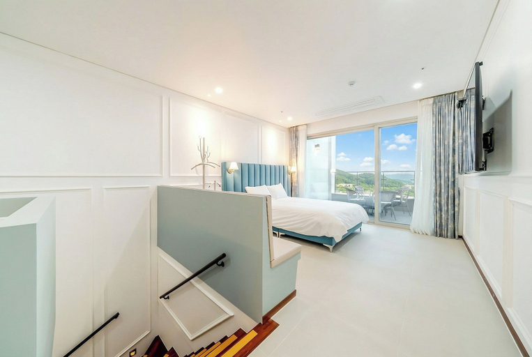 Bedroom 3, Ganghwa Elijah Pool Villa, Ganghwa