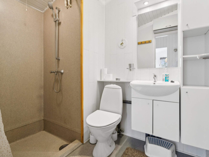 Bathroom, 5 Star Holiday Home in Glesborg, Norddjurs