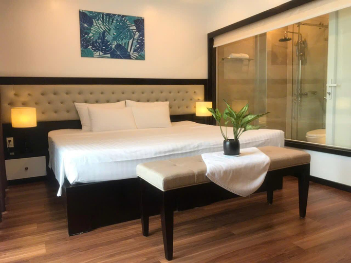3, Merit Hotel HaLong, Hạ Long