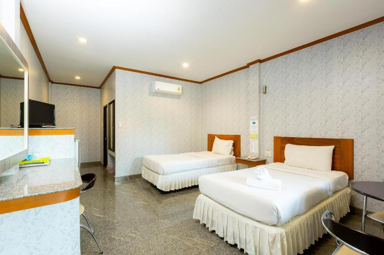 Bedroom 2, Manee Sangkha Hotel, Sangkha